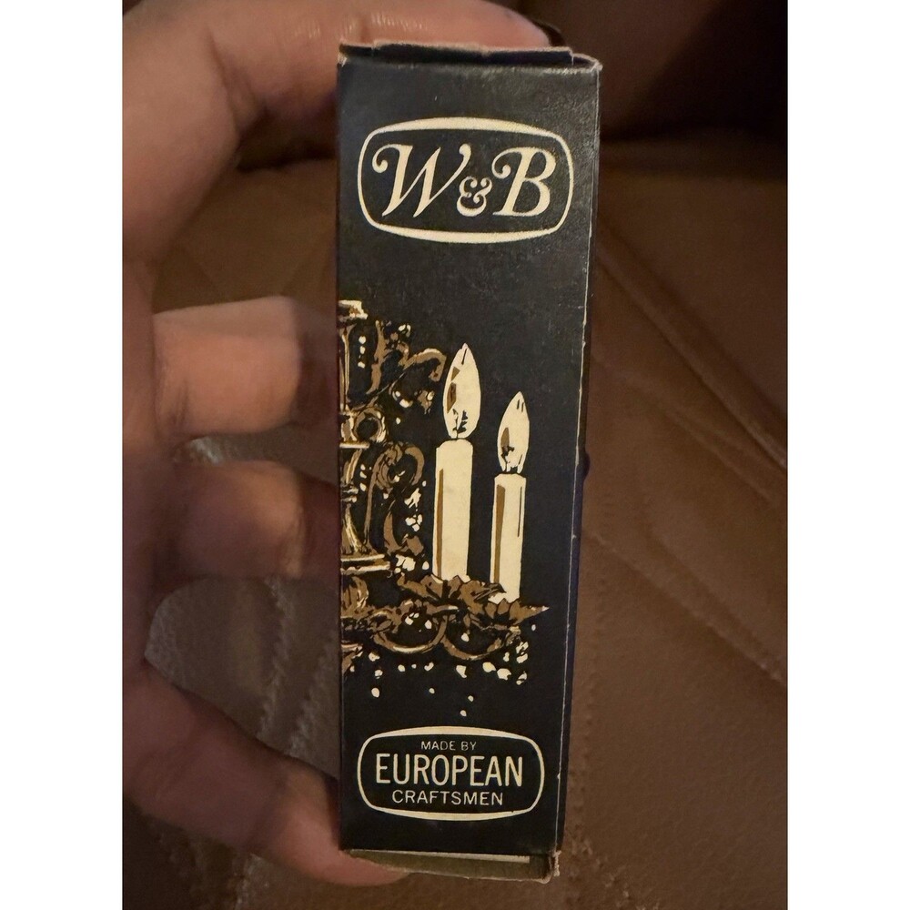 Vintage Weiss & Biheller W&B Bent Tip Candle Tip Candelabra Light Bulb 25 Watts
